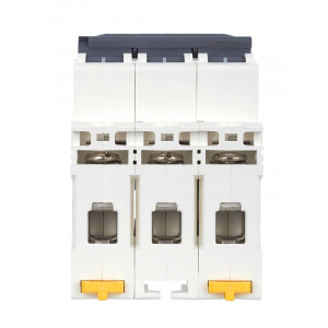 Выключатель автоматический модульный 3п C 40А M10N ARMAT AR-M10N-3-C040