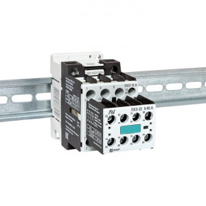 Комплект КМЭ 18А 1NO 400В АС с дополнительными контактами 2НО+2НЗ EKF AVERES ctr-s-18-10-400-av-22