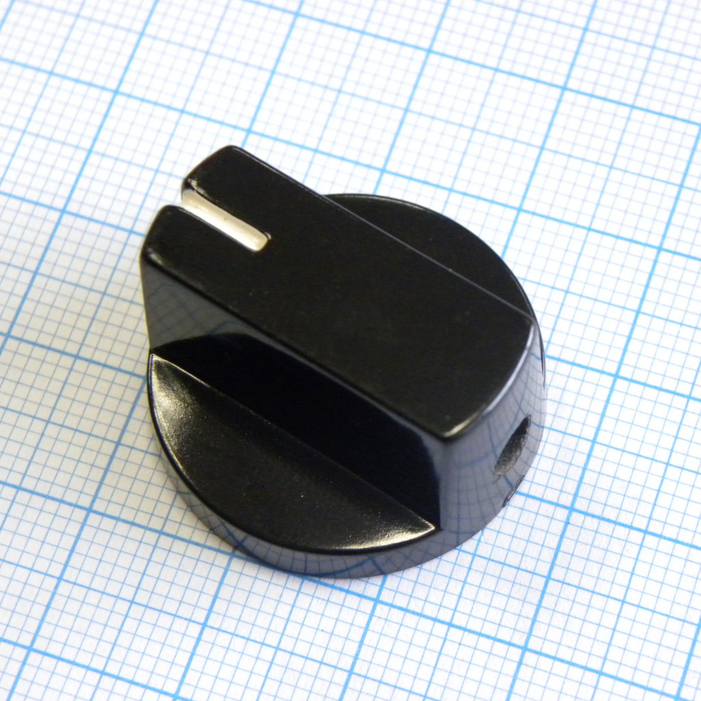 Ручка KN-32 чёрная, d = 6.35 мм, с винтом