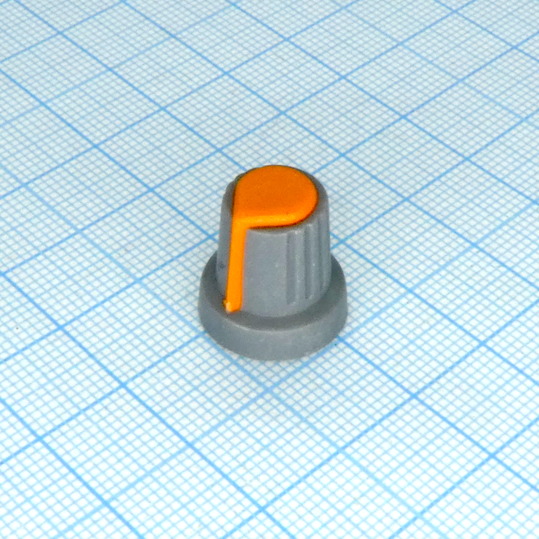 Ручка RR4817 серо-оранж. насечка, d = 6mm