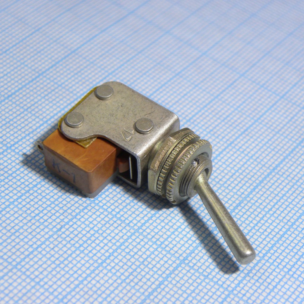 переключатель п1д-3в. микропереключатель пт8-1в. тумблер пт510. микропереключатель пт8-1в. 360.