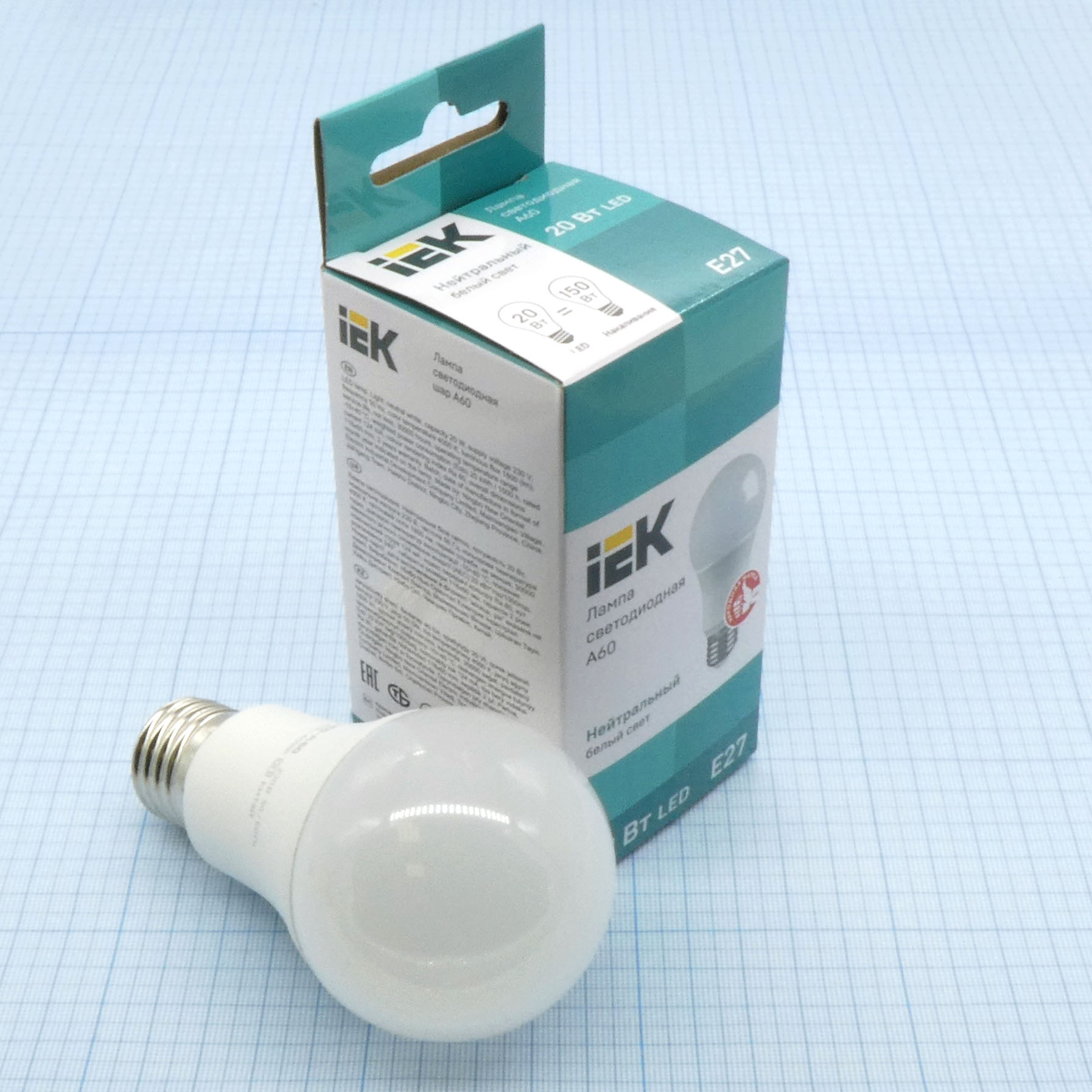 Лампа LED IEK 20W хол (247)